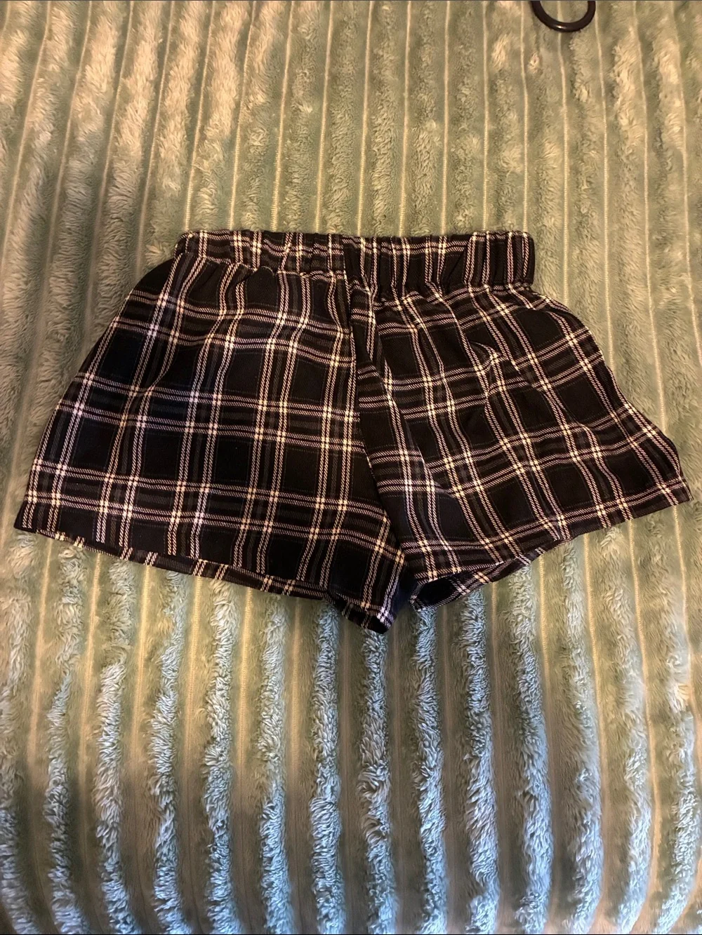 Collection B High-Waist Plaid Shorts - sleep shorts - Picture 2 of 3